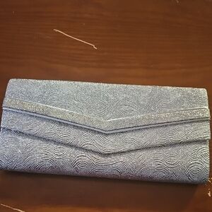 Vintage Silver Metallic Clutch Purse – Made in Hong Kong